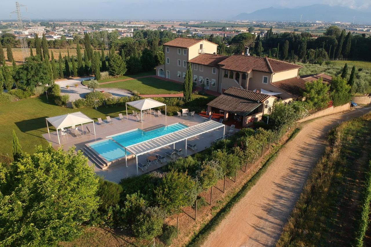 Resort Casale Le Torri Понсакко Екстер'єр фото