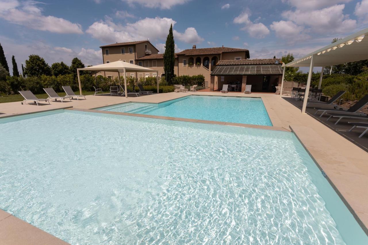 Resort Casale Le Torri Понсакко Екстер'єр фото