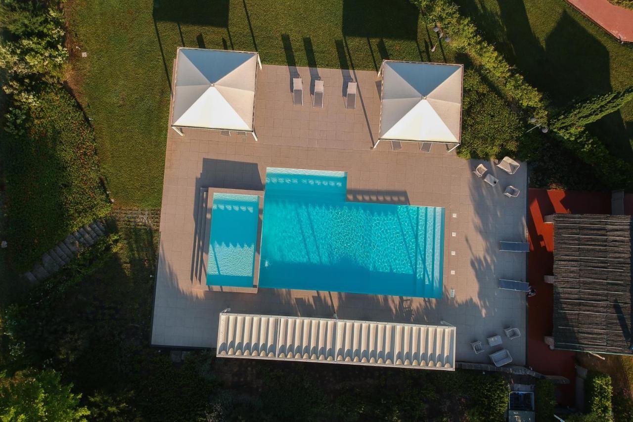 Resort Casale Le Torri Понсакко Екстер'єр фото