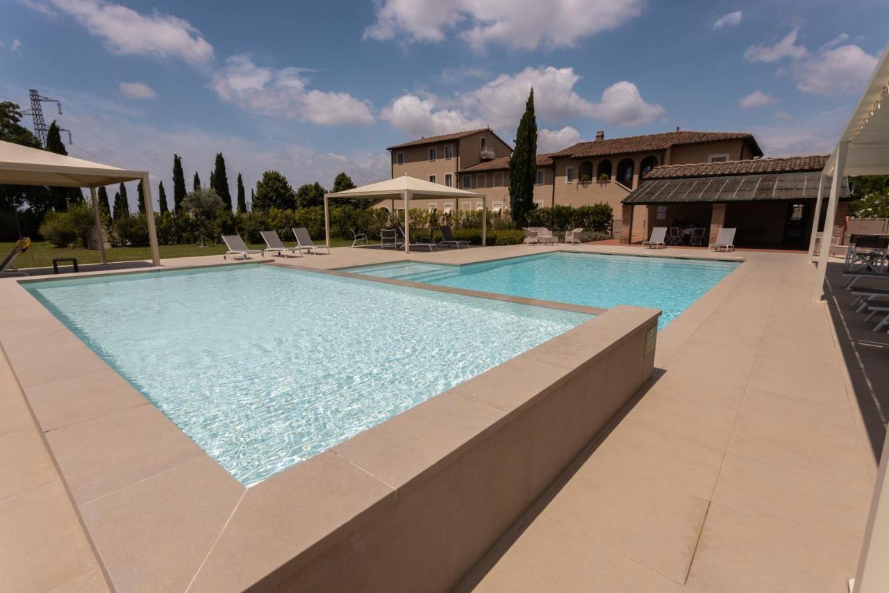 Resort Casale Le Torri Понсакко Екстер'єр фото