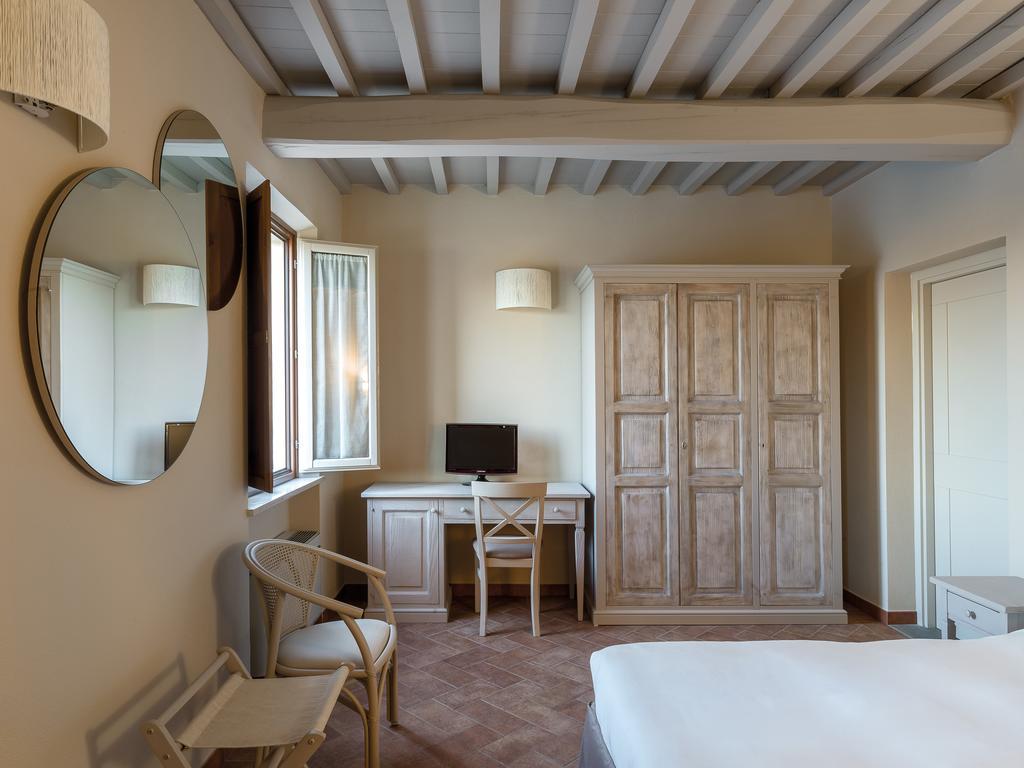 Resort Casale Le Torri Понсакко Екстер'єр фото