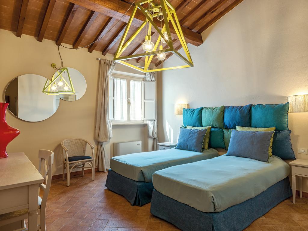 Resort Casale Le Torri Понсакко Екстер'єр фото