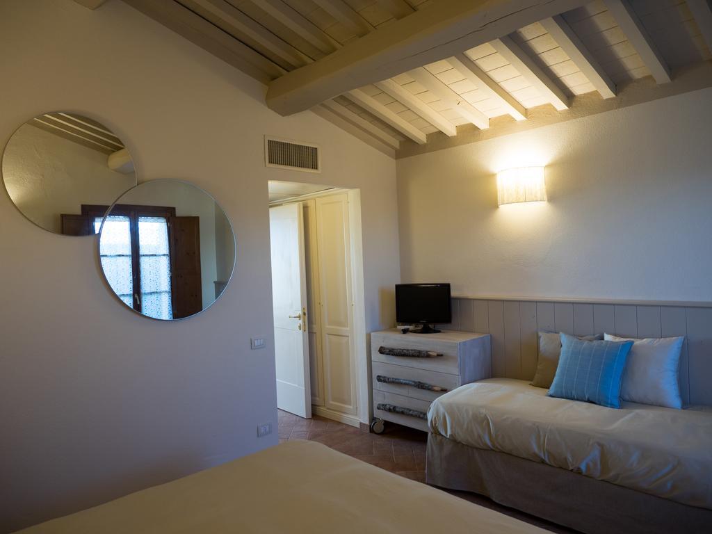 Resort Casale Le Torri Понсакко Екстер'єр фото