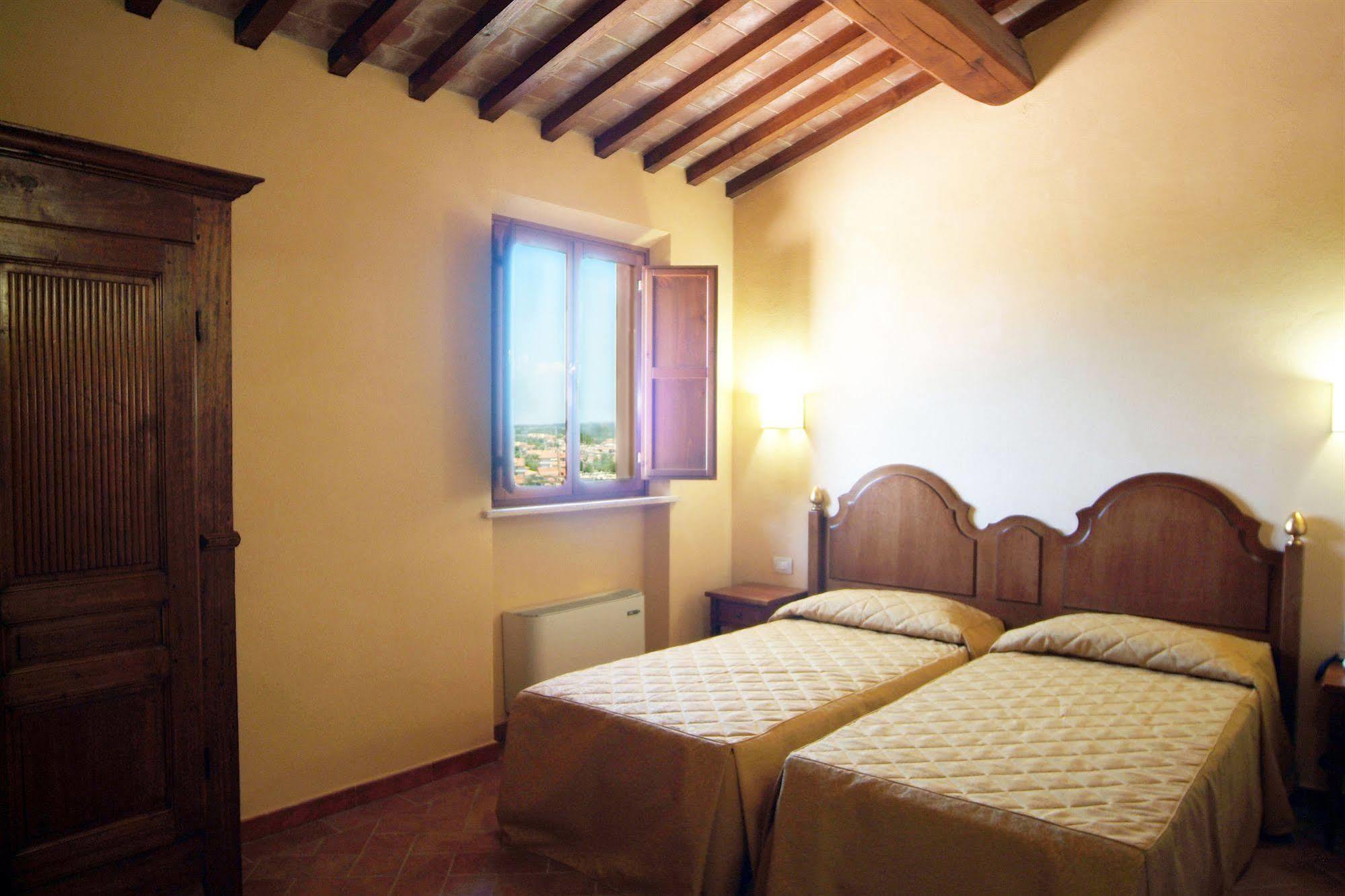 Resort Casale Le Torri Понсакко Екстер'єр фото