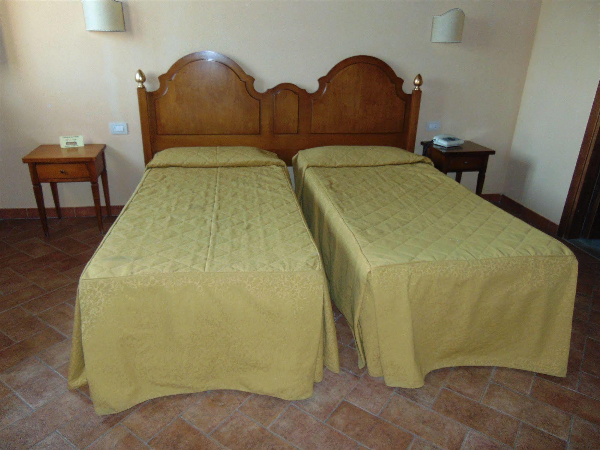 Resort Casale Le Torri Понсакко Екстер'єр фото